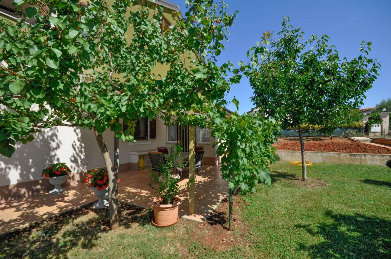 Nevija Apartment Novigrad Istria Exterior foto